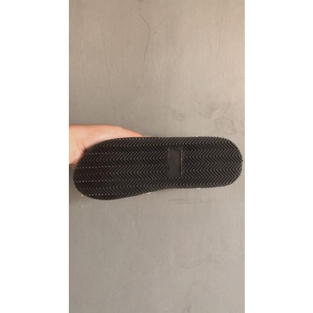 PAKET HEMAT 3 in 1 dapet sandal-celana-kaos oblong