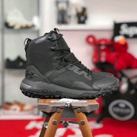 Under Armour HOVR Dawn WP Boots