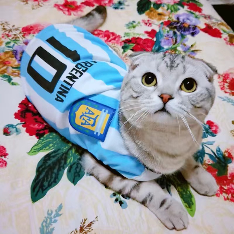 Pet’ oPedia  Baju Kucing/ Anjing Motif Bola Team Dunia / Baju lucu / Baju kucing / Baju anjing / Bisa COD