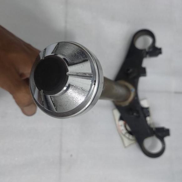 Sgitiga T segitiga segi tiga bawah Honda CB 150 R LED faclife asli original