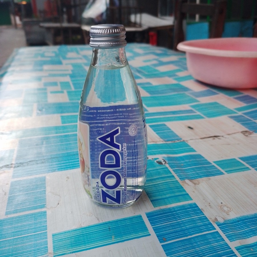 

Air Soda ZODA botol kaca - 250 ml