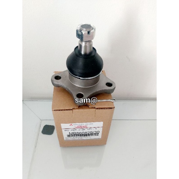 ball joint upper/ atas R/L  L200 strada