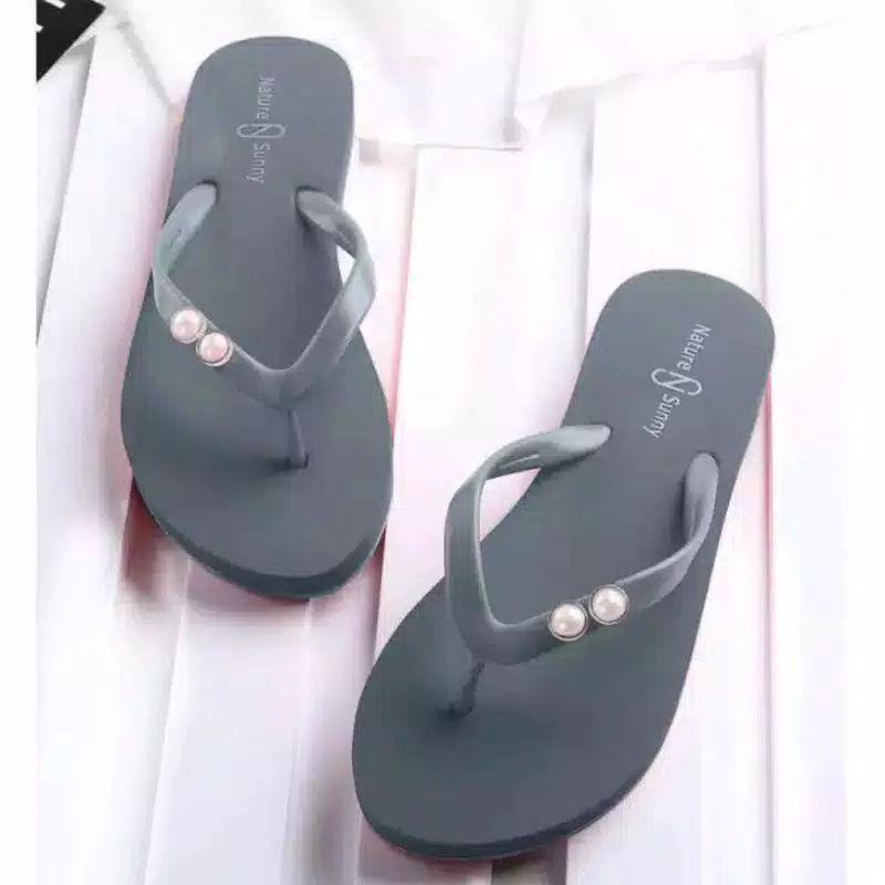 Sandal Jepit Wanita Mutiara