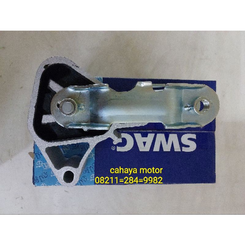 Engine mounting mercy mercedes benz W246 W117 W246 W156 samping tabung radiator