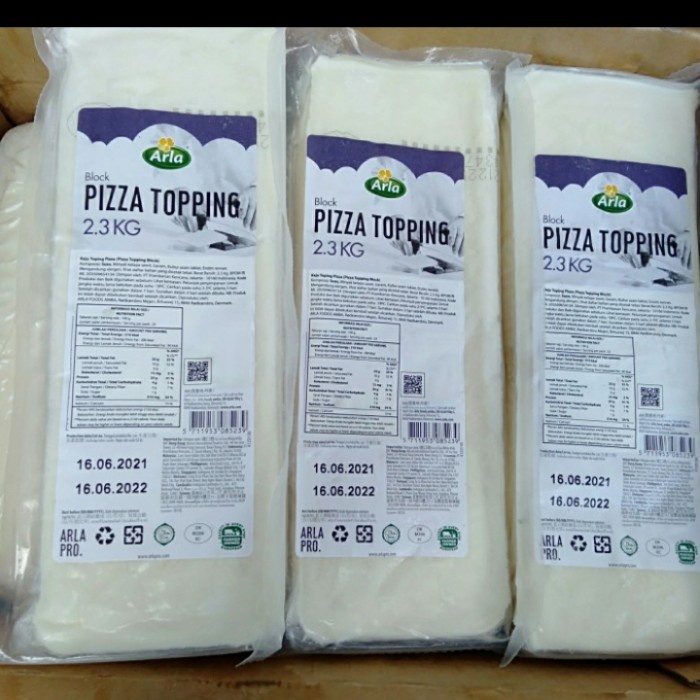 

T0P KEJU MOZZARELLA TOPPING PIZZA ARLA 2.3 KG NICE