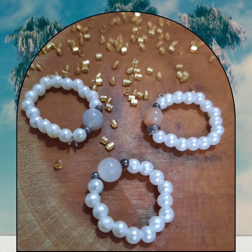 Cincin Manik, Pearl Moonstone