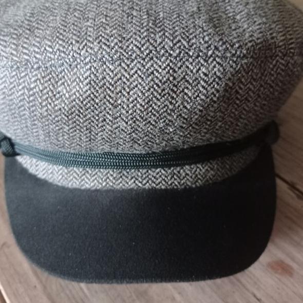 Topi Fiddler/ Fiddler Cap/ Topi Captain/ Topi Sailor/ Greek Fisherman - abu hitam, S