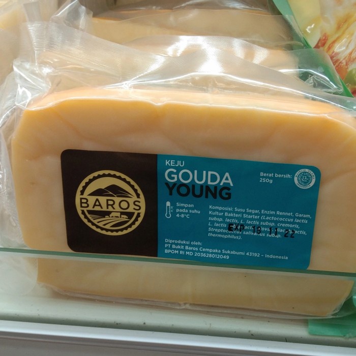 

Baros Cheese Gouda Young 250 gr | Keju muda Block Import