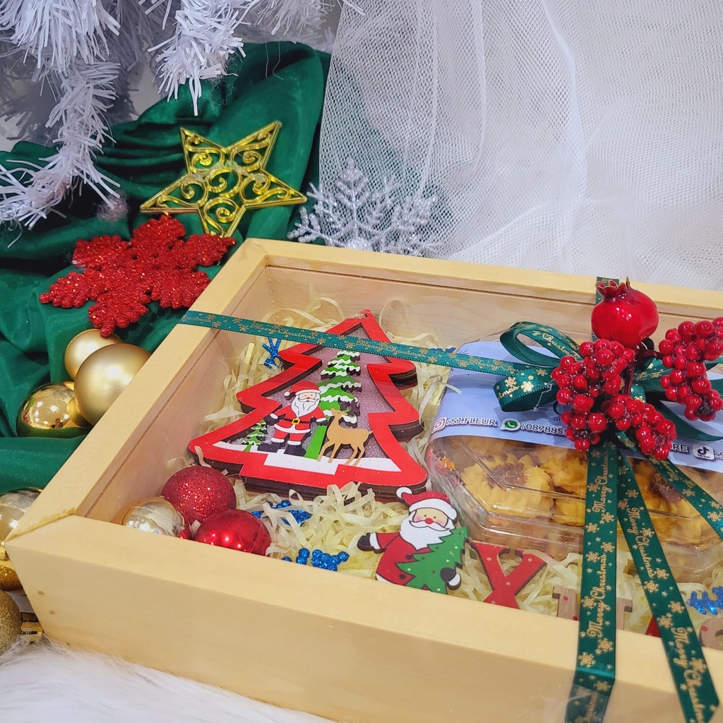 

Paket Dekorasi Hampers Natal Christmas Parcel Hadiah Kue Kering 307