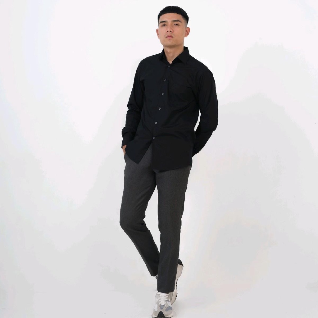 GOODETHICS - Kemeja Pria Basic Polos Lengan Panjang Hitam