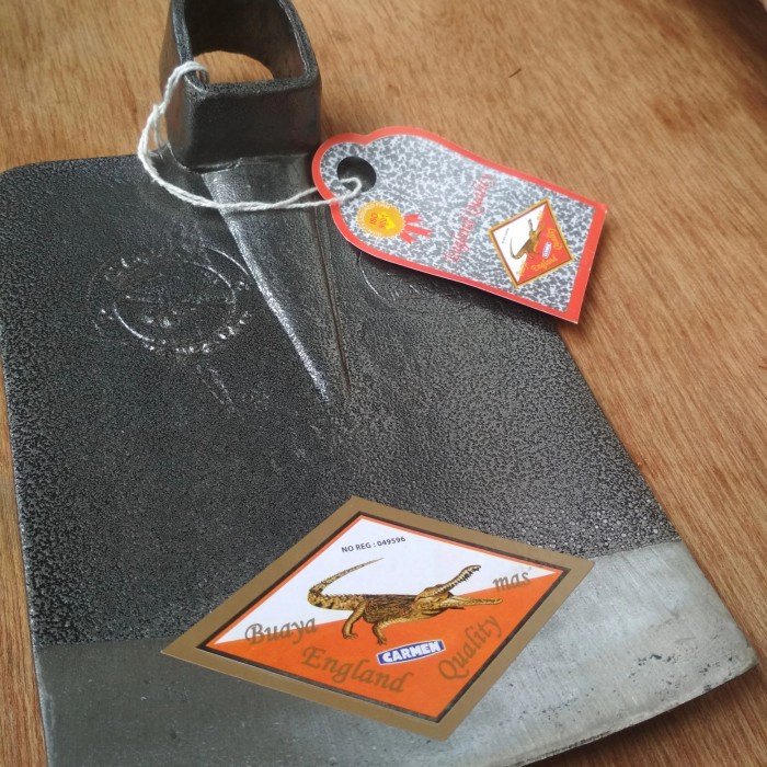 Cangkul Cangkul Buaya Mas Carmen Pacul