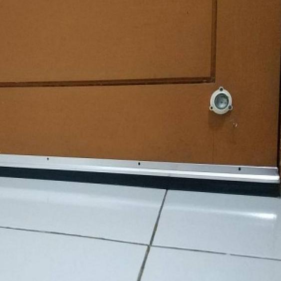 Karet Pintu Rumah - Karet Saja