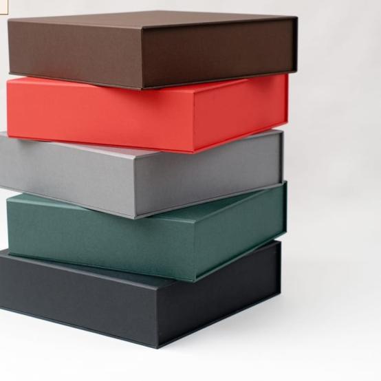 

kotak kado souvenir uk 30x30x8cm Abu-abu