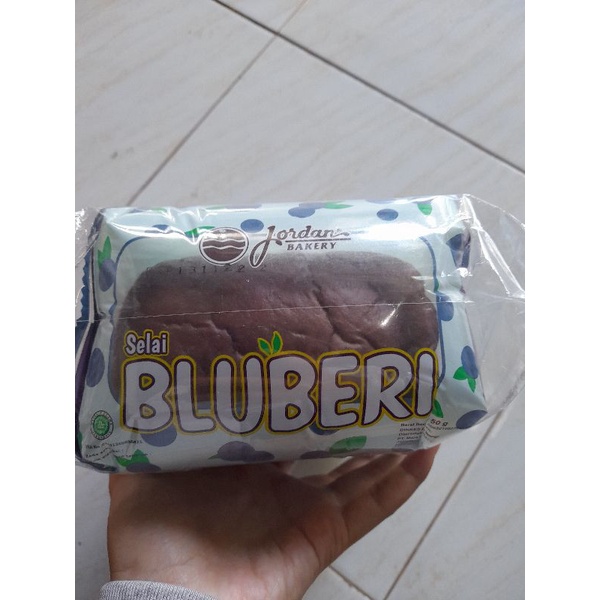 

Roti Bluebery/Roti Sisir/Roti Selai/kue