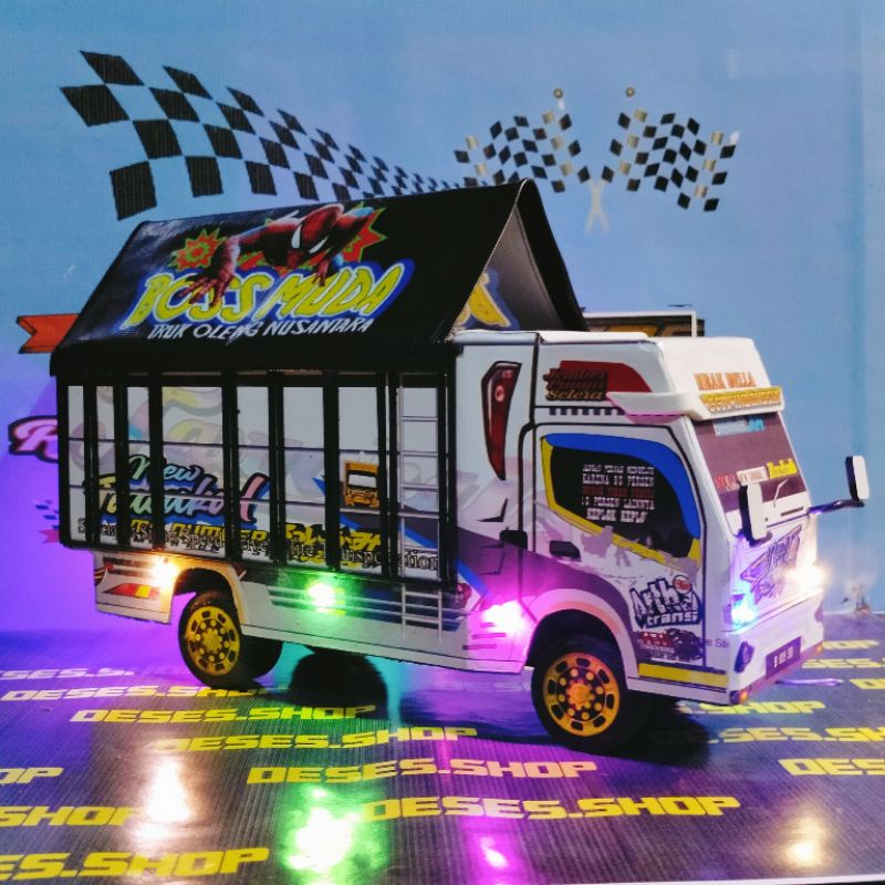 miniatur truck oleng TAWAKAL 5 BISA CUSTOM FOTO DAN NAMA DI PINTU BELAKANG