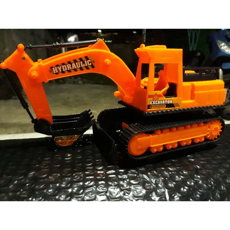 MAINAN MOBIL ESCAVATOR