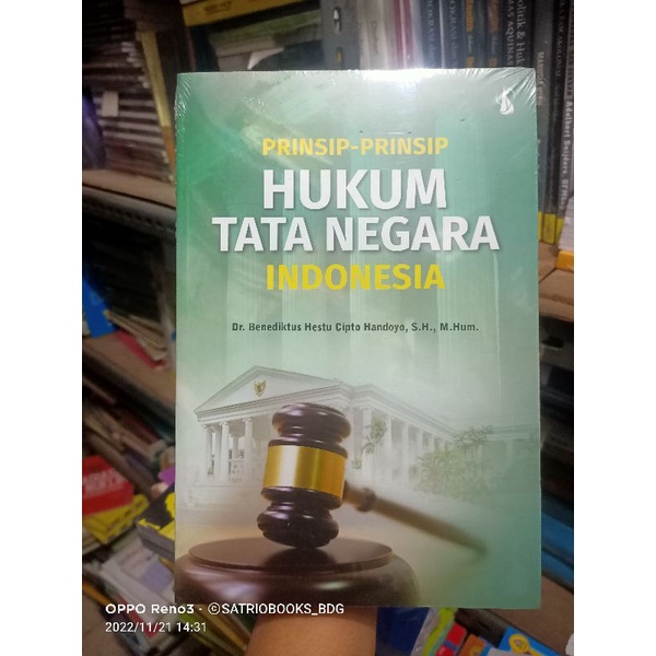 Jual PRINSIP PRINSIP HUKUM TATA NEGARA INDONESIA. DR. BENEDIKTUS HESTU ...