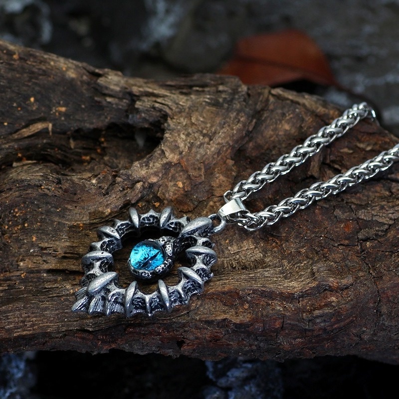 Kalung Liontin Batu Permata Biru Mata Iblis Bahan Stainless Steel Gaya Retro Hip-Hop Untuk Pria