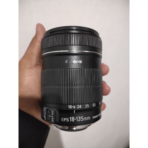 lensa Canon 18-135mm