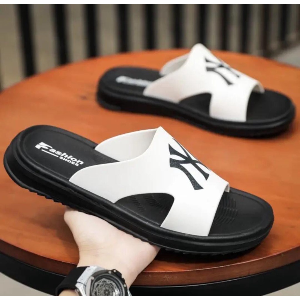 Sandal selop pria Import kekinian - Sendal Cowok Terbaru - Sandal Japit Keren Jepit Kulit Sintetis