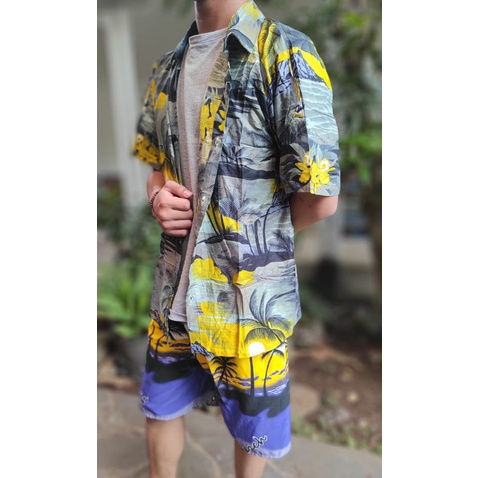 Kemeja Pantai / Kemeja Pantai Pria / Kemeja Pantai Wanita / Kemeja Pantai Laki Laki / Kemeja Hawai /
