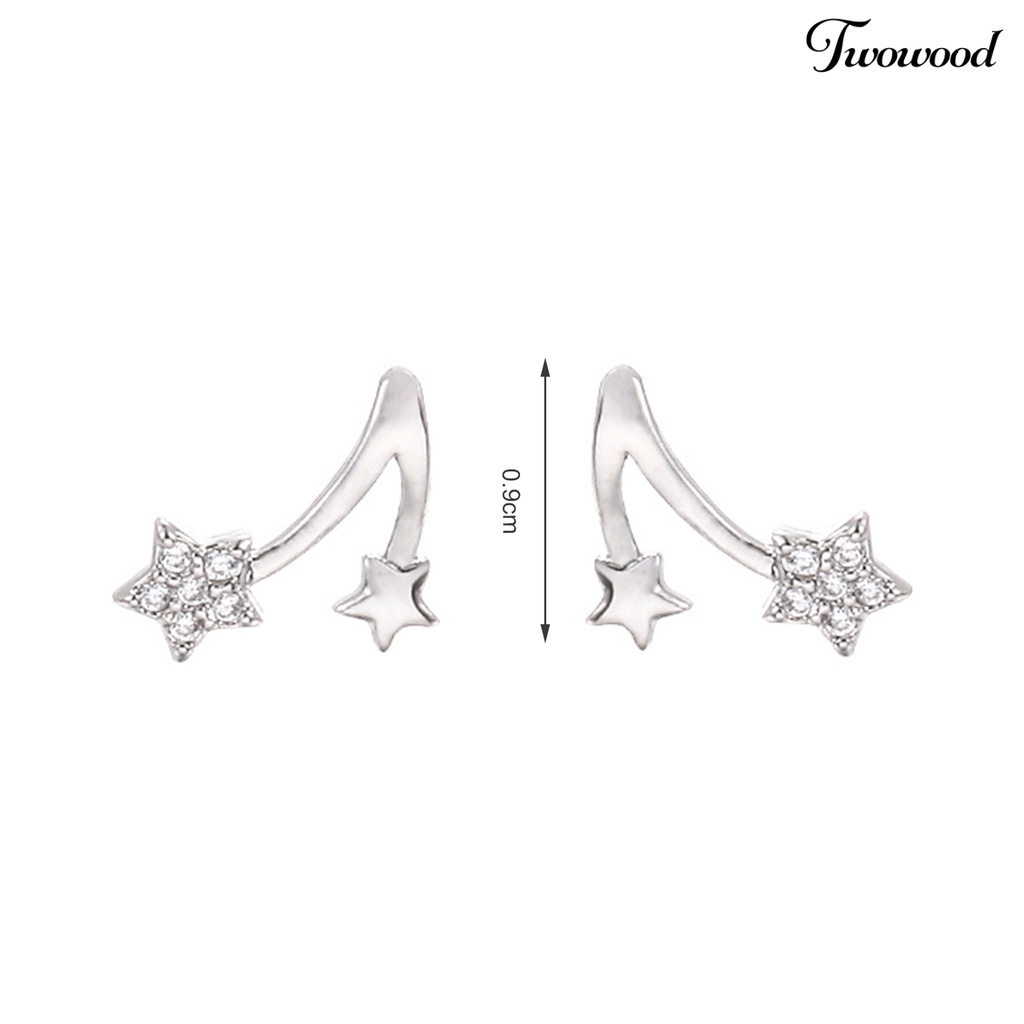 1 Pasang Anting Stud Berlian Imitasi Bentuk Bintang Bahan Tembaga Warna Silver Untuk Kencan