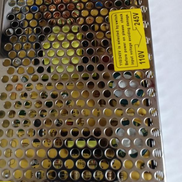 Power Supply Adaptor Switching 12V 10A / Trafo 12 Volt 10 Ampere