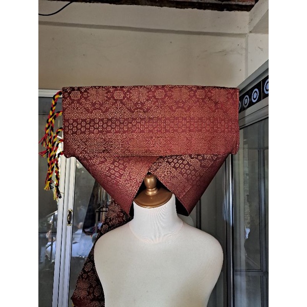 tingkuluak tanduk sungayang / tanduk minang / tingkuluak songket