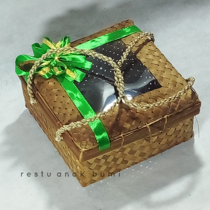 ( SKS ) kotak keranjang anyaman bambu wadah hampers hantaran kantong parsel wadah kue packaging Bese