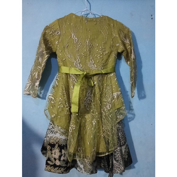 Ready kebaya anak lucu//kebaya Aurora anak Sage grenn//kebaya anak Aurora//kebaya anak pesta//kebaya anak modern//couple kebaya anak//kebaya anak tulle sage