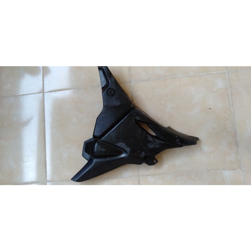 tutup aki bagian kanan Honda Verza original