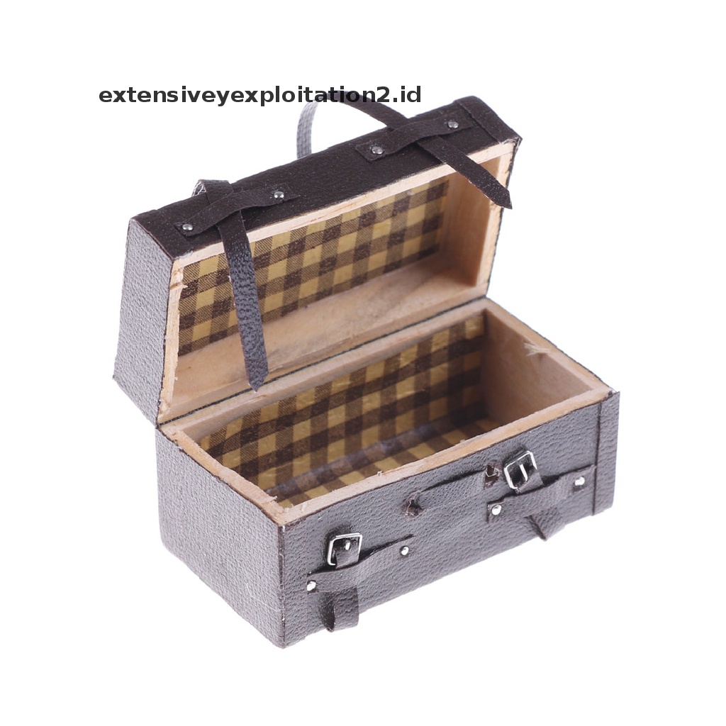 Mainan Kotak Koper Skala 1: 10 Untuk Dekorasi RC Rock Crawler Axial SCX10