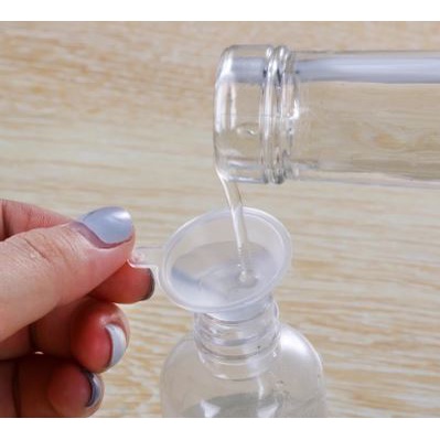 Corong Kecil Untuk Refill Minyak Wangi Essential / Corong Mini Plastik Transparan / Funnel Small For Refill Parfume Oil Botol Semprot isi Parfum Serbaguna [MF]