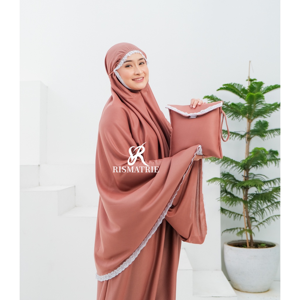 MUKENA AMPLOP JUMBO Mukena travel Renda Premium MUKENAH TRAVELING MUKENA TR Mukenah hyget higet Rismatrie JUMBO Hyget Polos All Siza Free Tas Traveling-Mukena Amplop Mocca