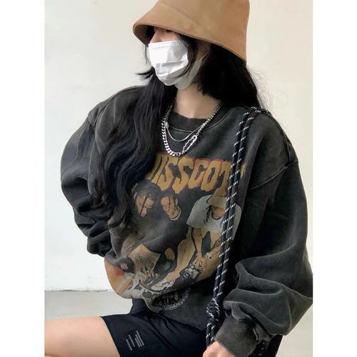 Eropa dan Amerika High Street Cotton Washed Old Lengan Panjang T-shirt Pria dan Wanita In Tide Merek Musim Semi dan Musim Gugur Longgar Gaya Hong Kong Leher Bulat sweater