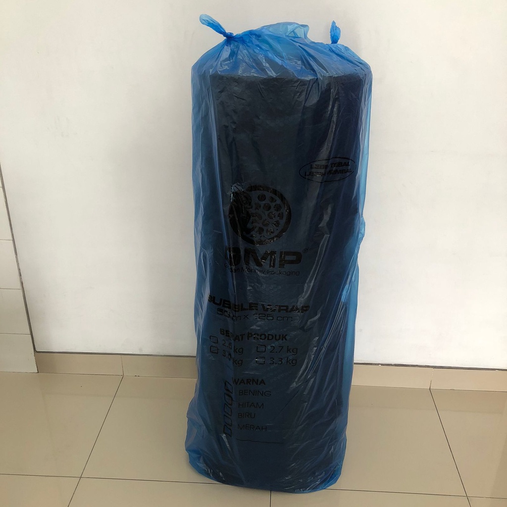 1 Transaksi 1 Roll Bubble Wrap Roll Hitam Ukuran 125cm x 50 meter Tebal Merek GMP