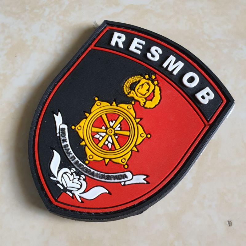 patch rubber logo resmob / brimob / polisi / police / polri / tempelan emblem karet velcro