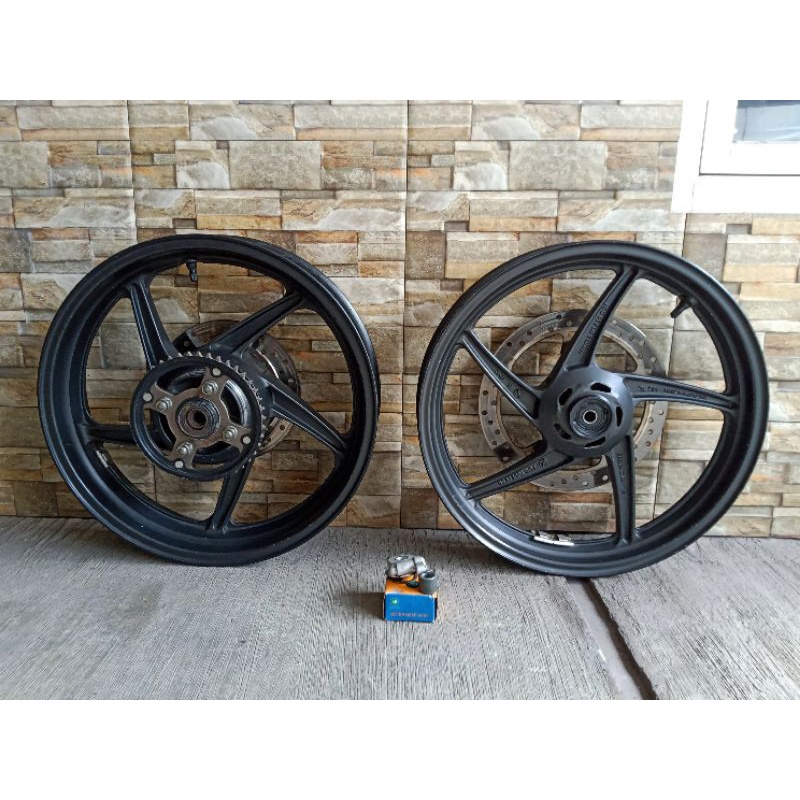 Velg original copotan CBR k45 pnp ninja RR