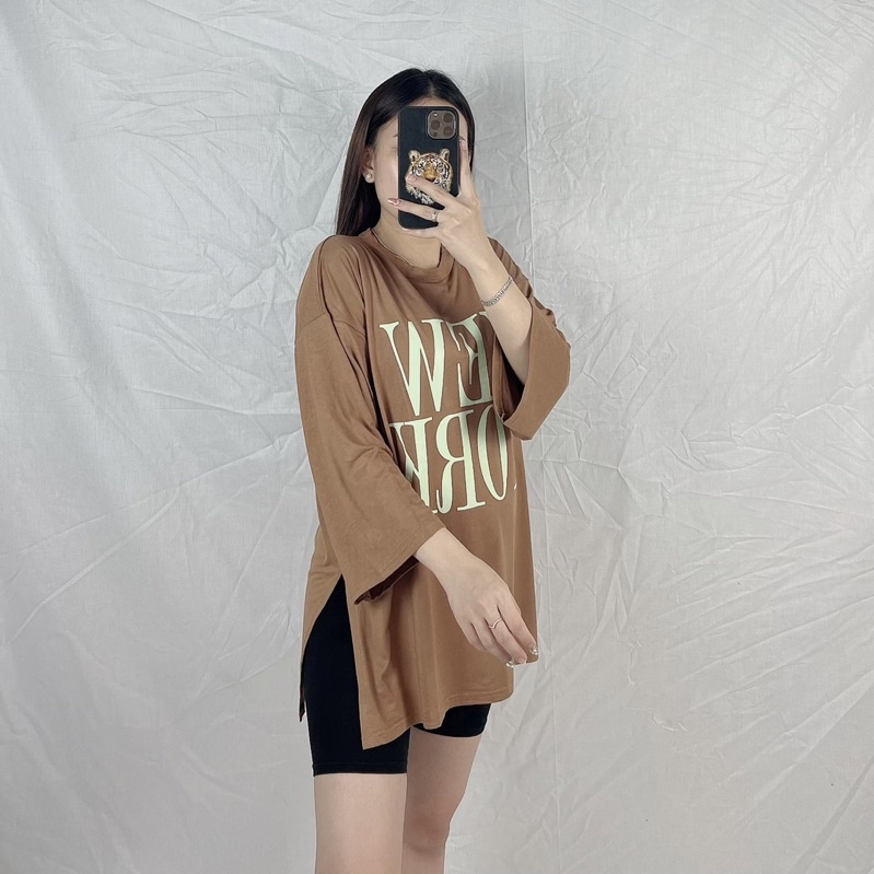 Kaos Oversize Jumbo Slit Samping N Y Lengan 7/8