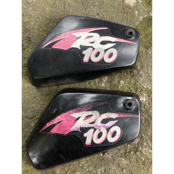 Cover Body Bodi Tutup Aki Sebelah Kiri Motor Suzuki RC80 RC100 Bravo RC Spirit Bravo Dk Original Mur