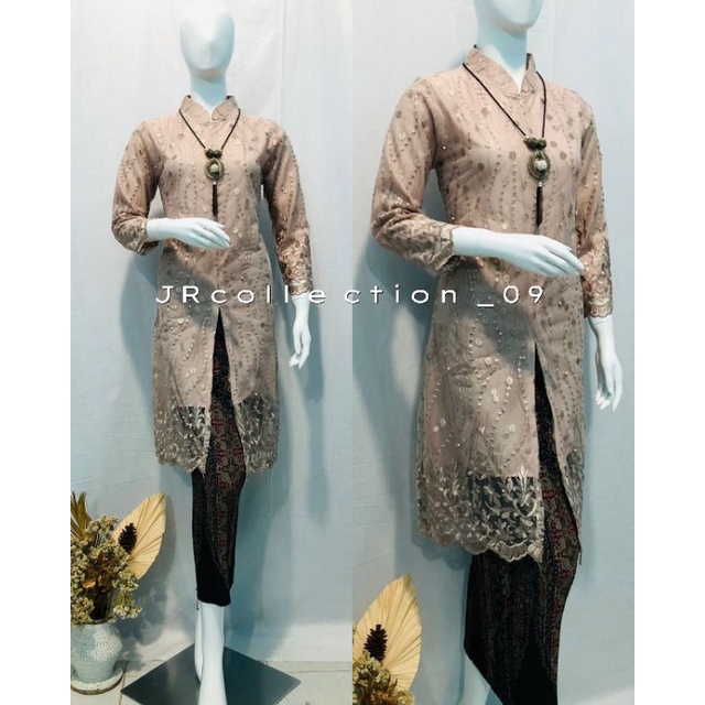 Kebaya Tunik / Kebaya Brokat / Kebaya Kerah Sanghai Tile Payet / Kebaya Modern / Kebaya Terlaris Retseleting Depan Busui