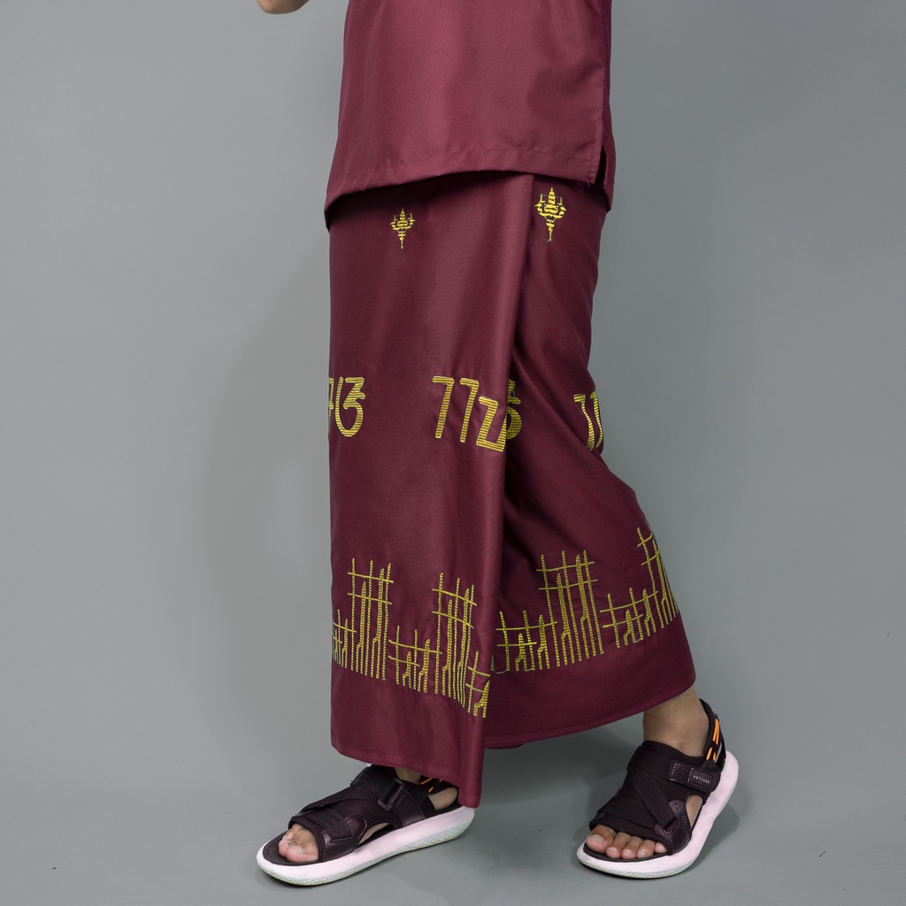 Katsae - Sarung Bordir Motif Angklung Bordir Timbul Sarung Pria Dewasa Warna Maroon Sarung Sholat 10