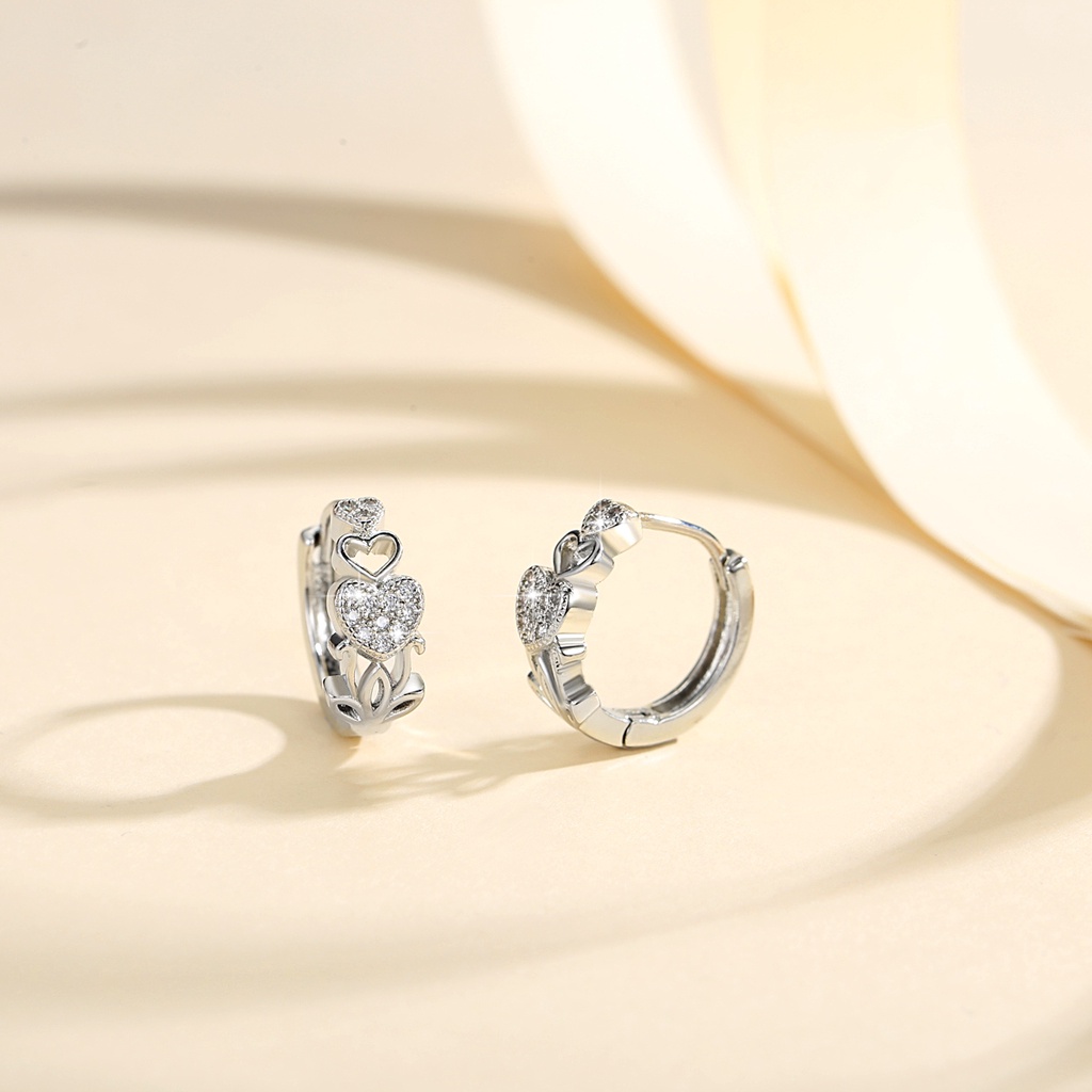 Y848 Fashion Perhiasan Perak Korea-Style Super Flash Anting Berbentuk Hati wanita Hoop Earrings