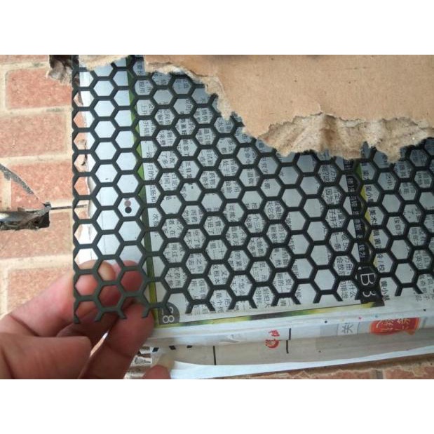 Ram Speaker / Jaring Speaker / Tutup Box Speaker Model Segi Enam