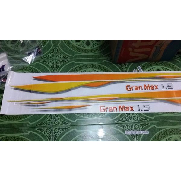 Sticker List Body Samping Grand Max Pick UP Kiri Kanan