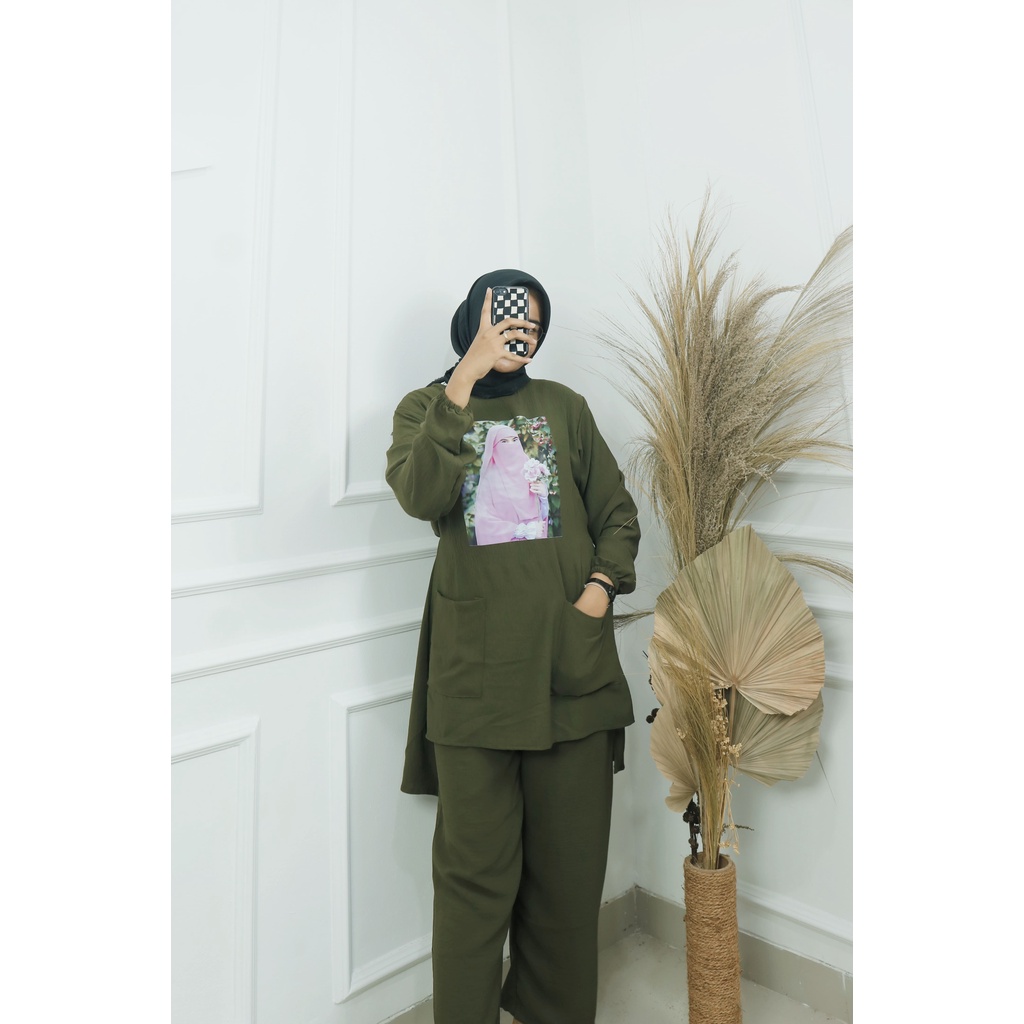 FLOWER SET BAHAN CRINKLE APLIKASI SABLON UKURAN M L XL XXL SETELAN WANITA KEKINIAN FASHION TERBARU MUSLIM 2022 ONE SET CASUAL WANITA HIJAB PREMIUM ATASAN DAN CELANA CRINKLE