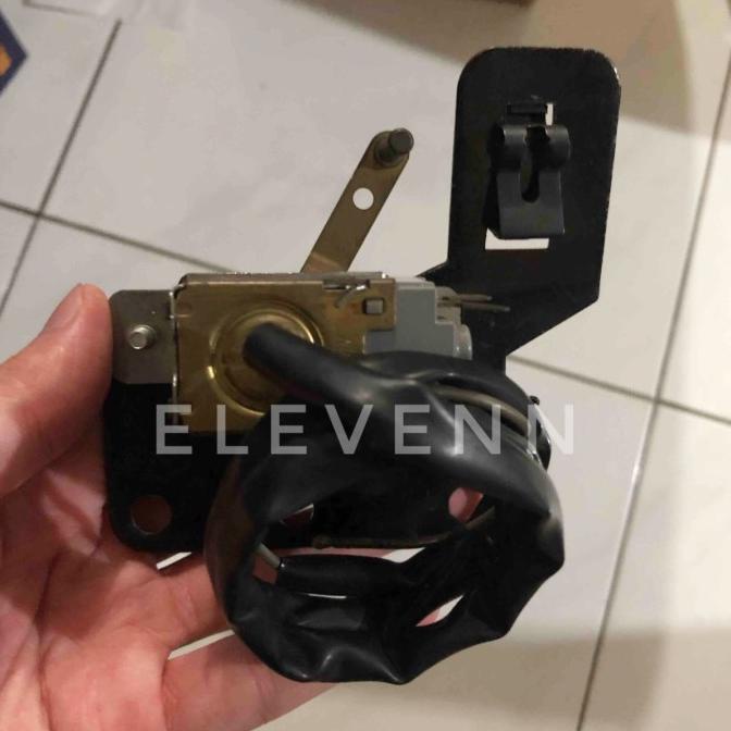 Thermostat Ac Mobil Geser
