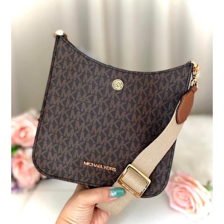 Mk Briley Small Messenger Crossbody Brown