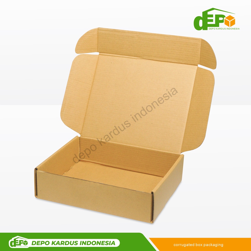 

Box 30x25x8 cm Kardus/Karton/Kemasan/Paking/Hampers/Boxbaju/Boxhoodie/Boxjaket/Boxhodie/Tinggi8