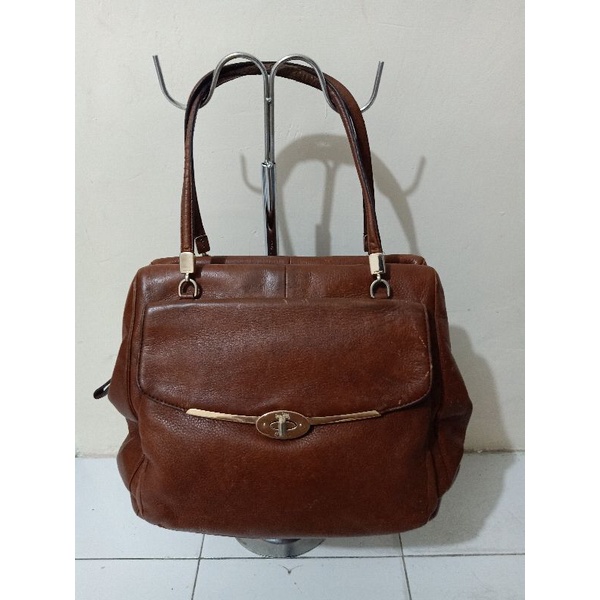 COACH HANDBAG PRELOVED